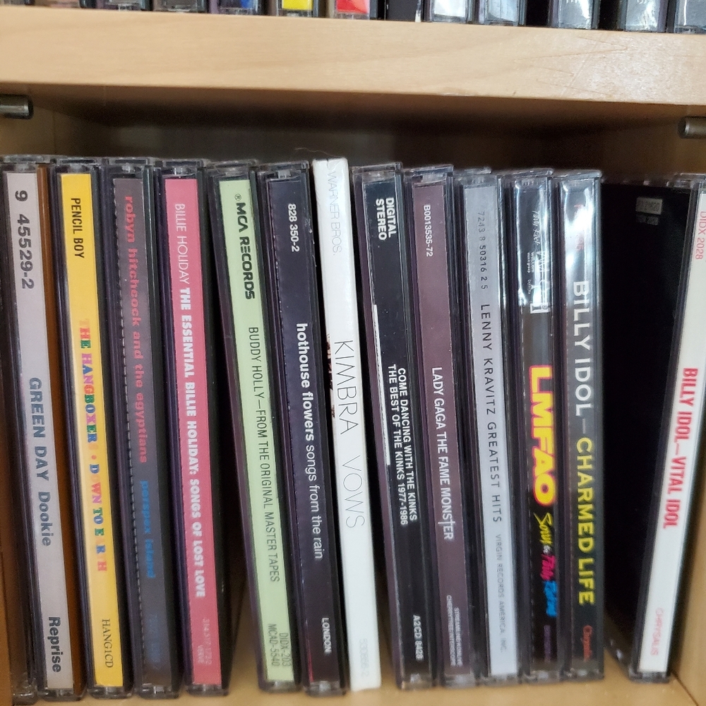 CD's - Picture 3 of 3